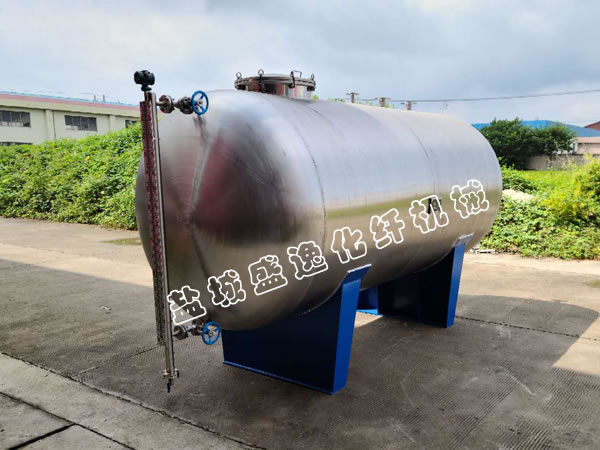 油劑高位槽，油劑儲罐